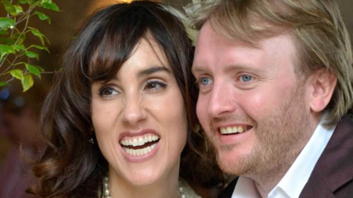 alert-–-chris-mccausland’s-brazilian-firecracker-wife-who-talked-the-blind-comedian-into-signing-up-to-strictly-and-giving-the-performance-of-his-life