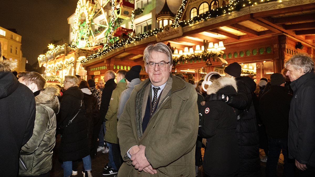 alert-–-i’ve-spent-the-last-week-in-germany-and-seen-the-tensions-first-hand.-this-christmas-market-carnage-will-make-a-dangerous-situation-even-uglier-–-and-the-far-right-will-grow-even-stronger:-robert-hardman