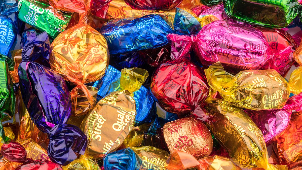 alert-–-major-supermarket-slashes-prices-of-quality-street-tubs-to-just-3-–-as-canny-shoppers-warn:-‘be-quick!’