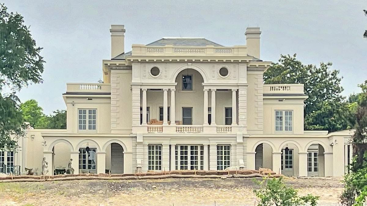 alert-–-fury-as-billionaire-banker-tears-down-stunning-historic-mansions-across-dallas