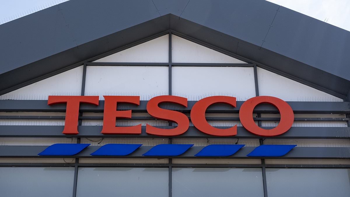 alert-–-full-list-of-all-new-year’s-opening-hours-for-major-supermarkets-and-retailers-revealed:-tesco,-asda,-aldi-and-more