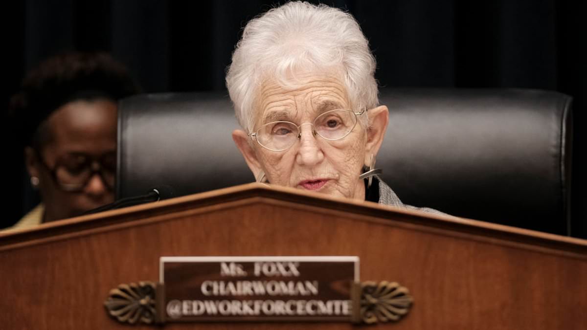 alert-–-republican-congresswoman,-81,-falls-down-marble-stairs-at-the-capitol