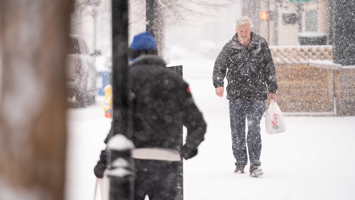 alert-–-winter-storm-blair-forecast-places-60-million-americans-under-weather-alerts-with-nearly-two-feet-of-snow-predicted