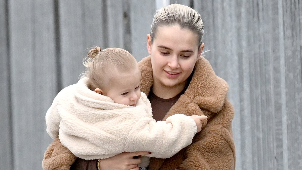 alert-–-molly-mae-hague-cracks-a-smile-and-dotes-on-daughter-bambi-as-she-is-spotted-out-for-the-first-time-since-her-shock-nye-smooch-with-ex-tommy-fury-was-revealed