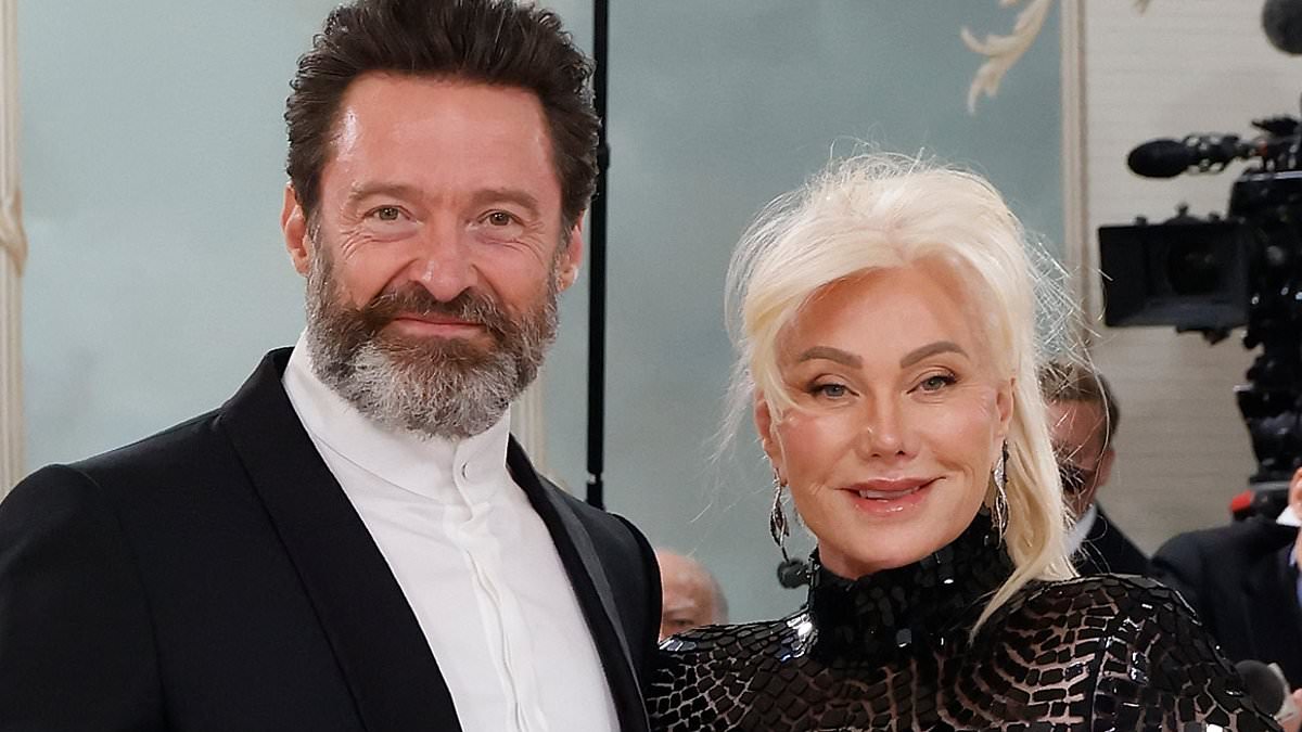 alert-–-deborra-lee-furness’-very-telling-comment-about-‘replacing’-hugh-jackman’s-new-woman-sutton-foster-resurfaces