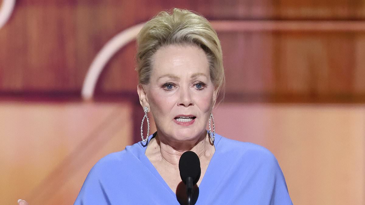 alert-–-jean-smart-asks-tv-networks-to-not-air-awards-shows-and-donate-revenue-to-victims-of-la-wildfires