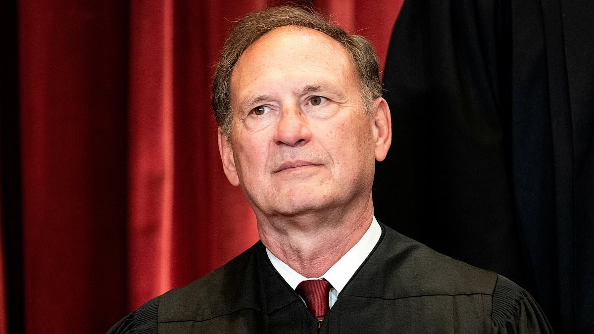 alert-–-why-justice-alito’s-secretive-phone-call-with-trump-is-‘troubling’-24-hours-before-hush-money-sentencing