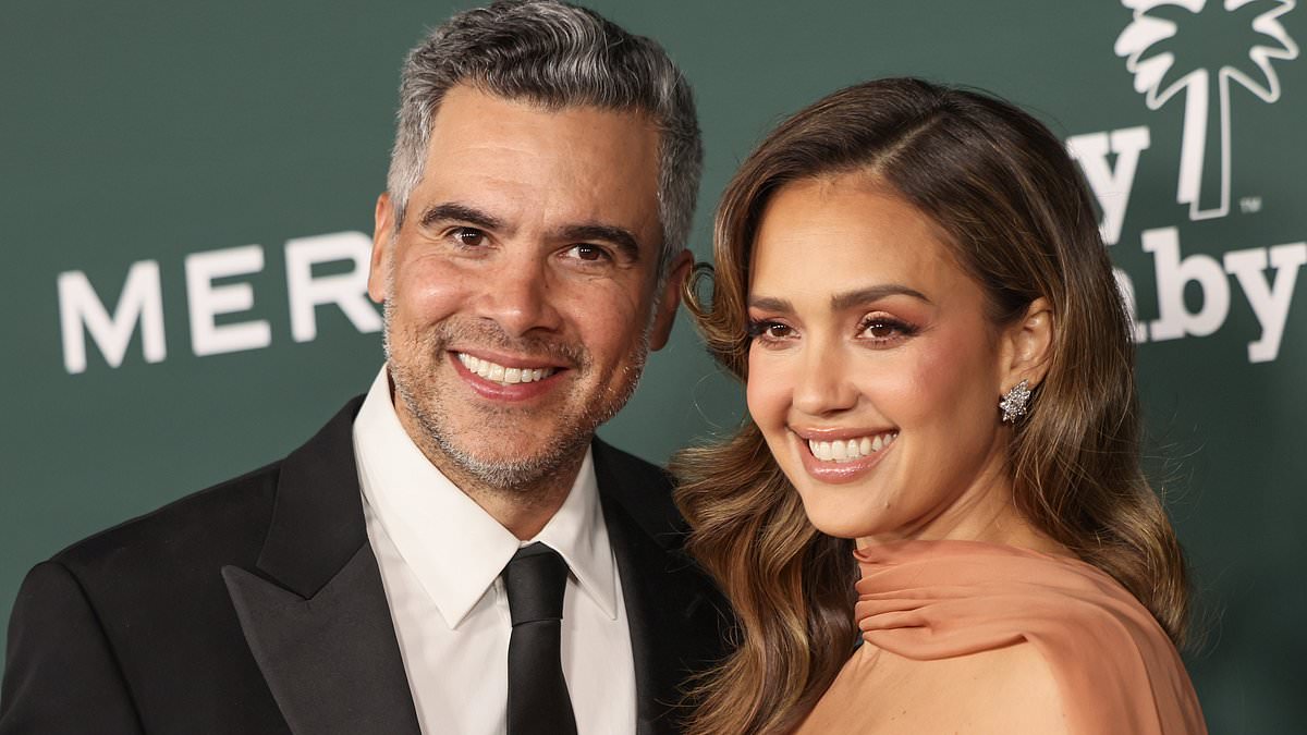 alert-–-jessica-alba-made-telling-comment-about-cash-warren-marriage-years-before-the-couple’s-divorce