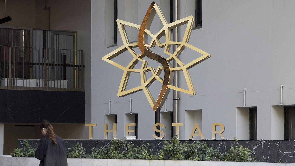 alert-–-star-casino-group’s-implosion-could-cost-thousands-of-jobs-–-as-fears-grow-the-gaming-giant-could-go-out-of-business-within-weeks-in-australia’s-biggest-corporate-collapse-in-years