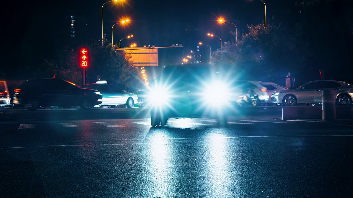 alert-–-labour-ministers-are-urged-to-urgently-crackdown-on-led-headlights-that-dazzle-other-drivers-–-after-motorists-warned-the-beams-on-modern-cars-are-too-intense