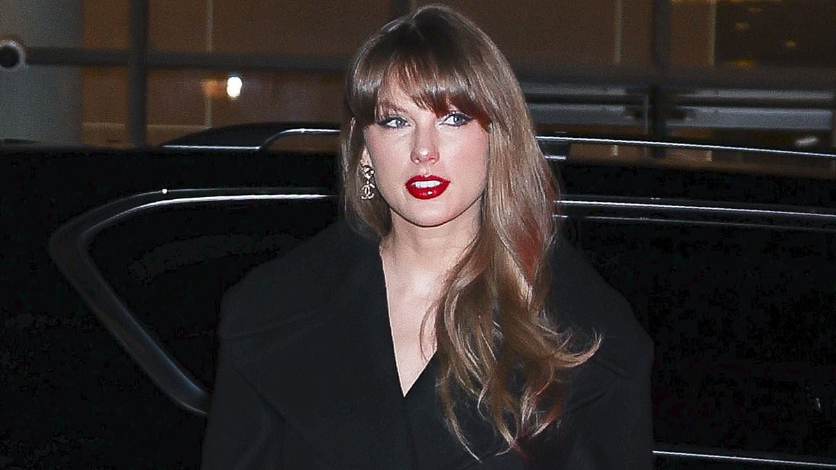 alert-–-taylor-swift-surfaces-with-family-in-nyc-after-justin-baldoni-‘brought-her-up’-in-blake-lively-lawsuit