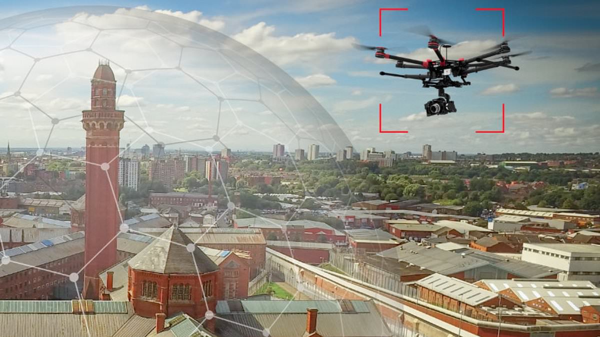 alert-–-electronic-forcefields-bid-to-block-organised-crime-gangs’-‘drug-drones’-swarming-over-uk-prisons