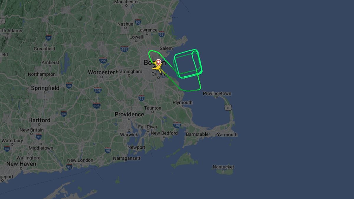 alert-–-cathay-pacific-plane-declares-emergency-over-boston-after-cabin-filled-with-smoke