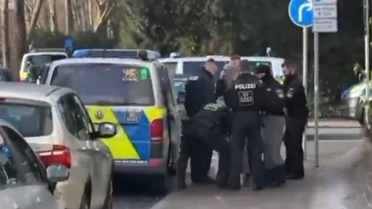 alert-–-‘asylum-seeker’-kills-two-year-old-boy-and-an-adult-and-injures-two-others-after-attacking-german-‘kindergarten-group’-with-a-knife:-afghan-suspect-‘had-shown-psychological-problems’