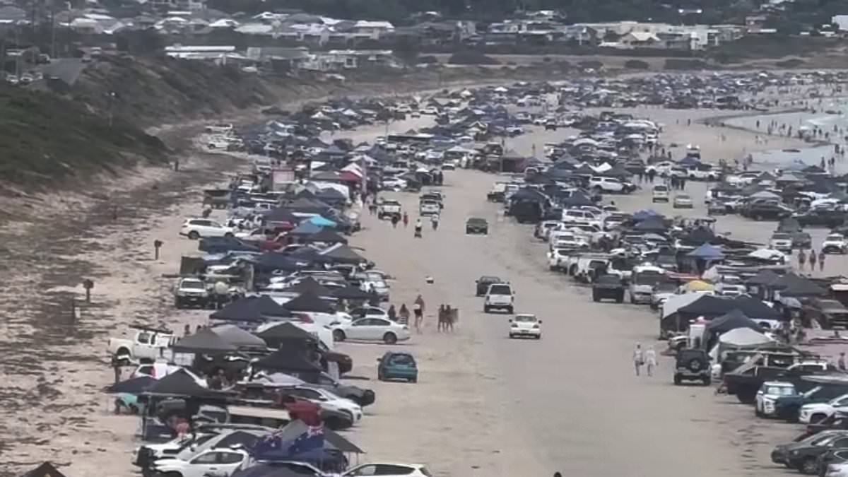 alert-–-photo-of-aldinga-beach-sparks-major-debate