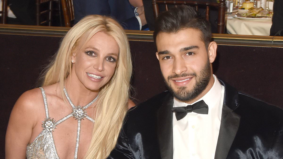 alert-–-britney-spears’-ex-sam-asghari-reveals-‘weirdest-thing’-about-marriage-in-rare-interview-about-her