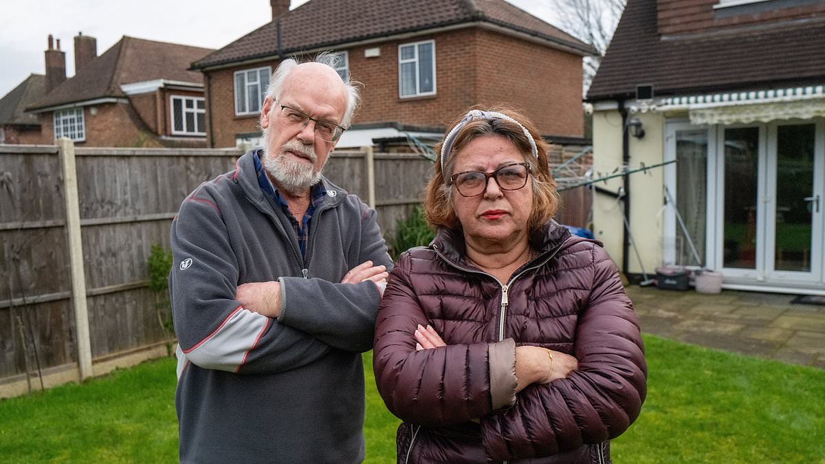 alert-–-we-watched-our-neighbours-steal-our-garden-while-holidaying-in-australia:-couple-return-home-to-find-they’ve-lost-huge-chunk-of-their-back-yard-after-watching-shocking-cctv