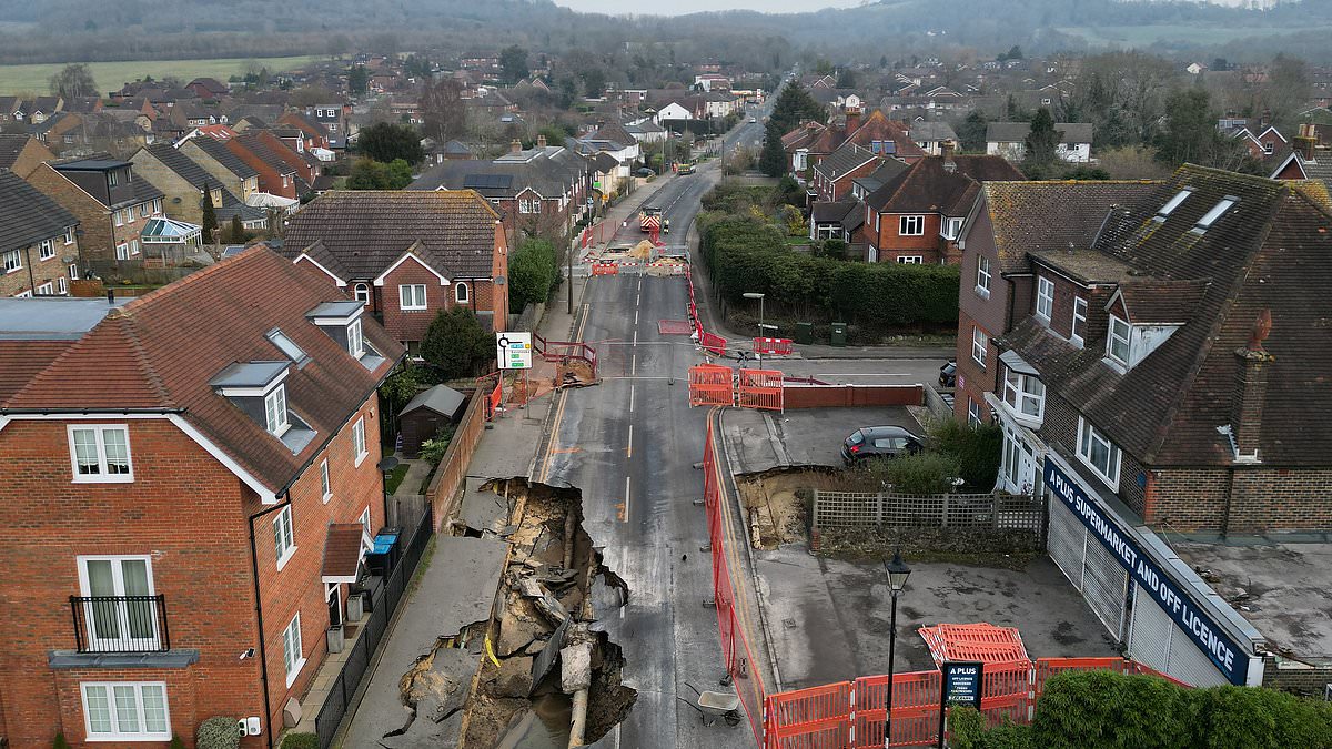 alert-–-godstone-sinkholes:-major-incident-declared-after-second-pit-opens-up-on-street-where-massive-crater-forced-residents-to-evacuate