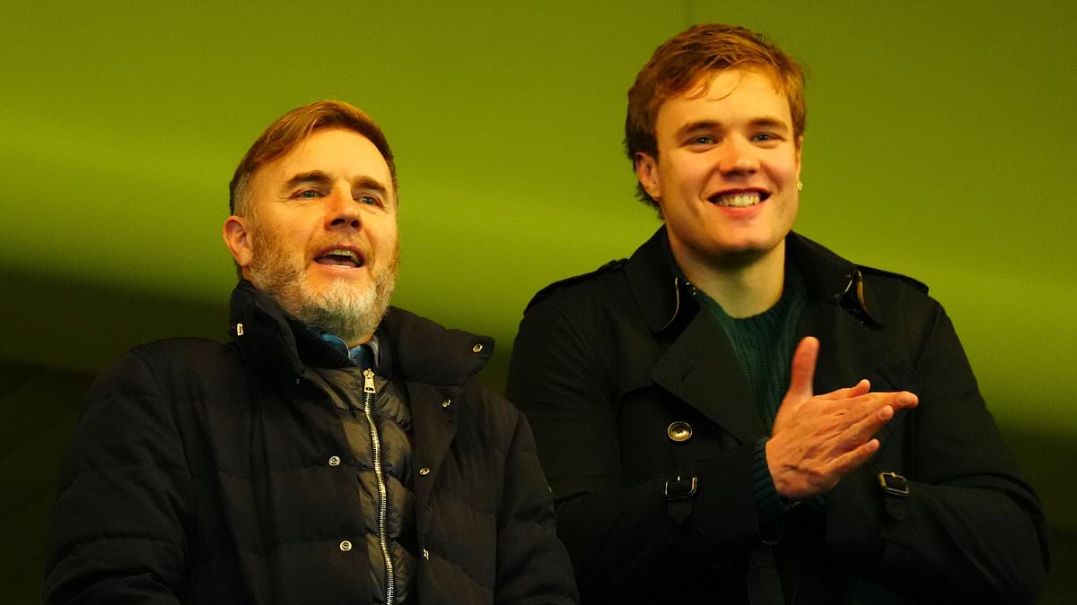 alert-–-gary-barlow-enjoys-a-night-out-with-his-son-daniel,-24,-to-watch-some-premier-league-football-as-chelsea-take-on-southampton-at-stamford-bridge