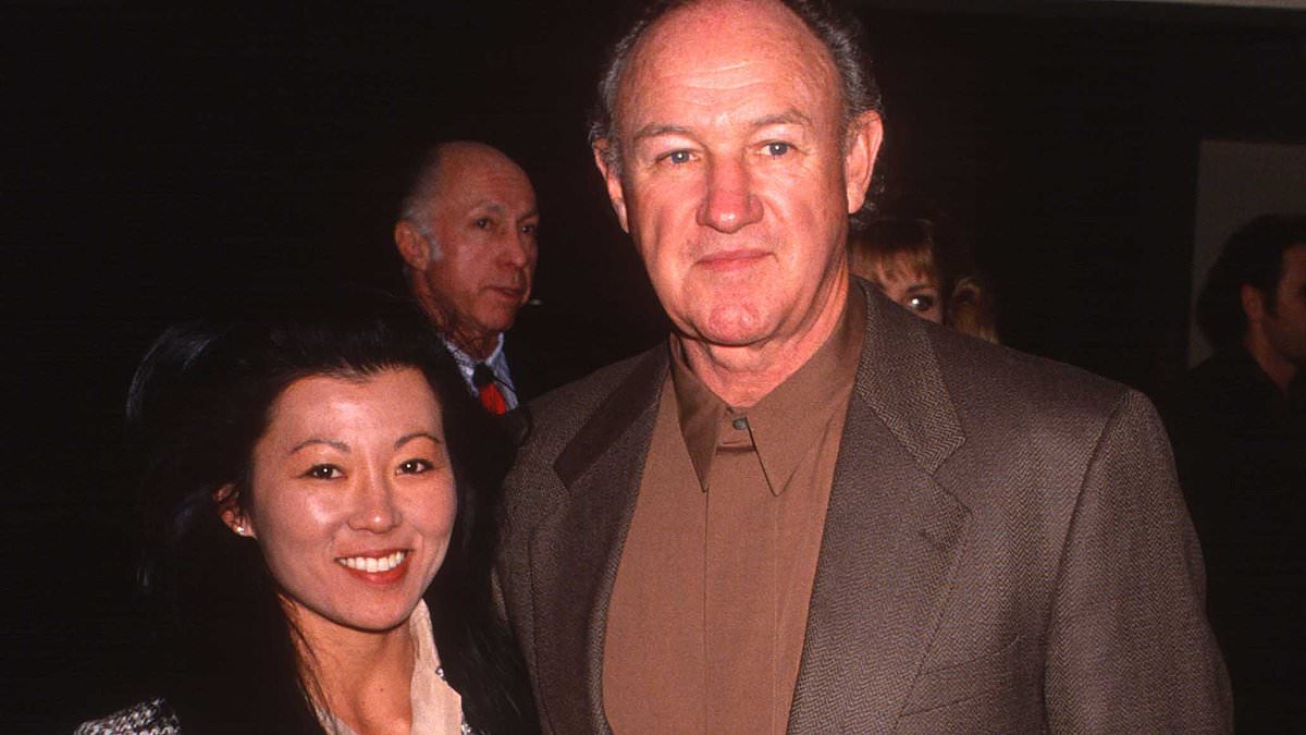 alert-–-the-ultra-private-classical-pianist-who-stayed-by-gene-hackman’s-side-for-decades:-how-hollywood-star-wed-second-wife-betsy-arakawa-32-years-his-junior-after-meeting-her-in-a-gym-–-as-they-are-found-dead-in-santa-fe-home-where-they-led-low-key-life