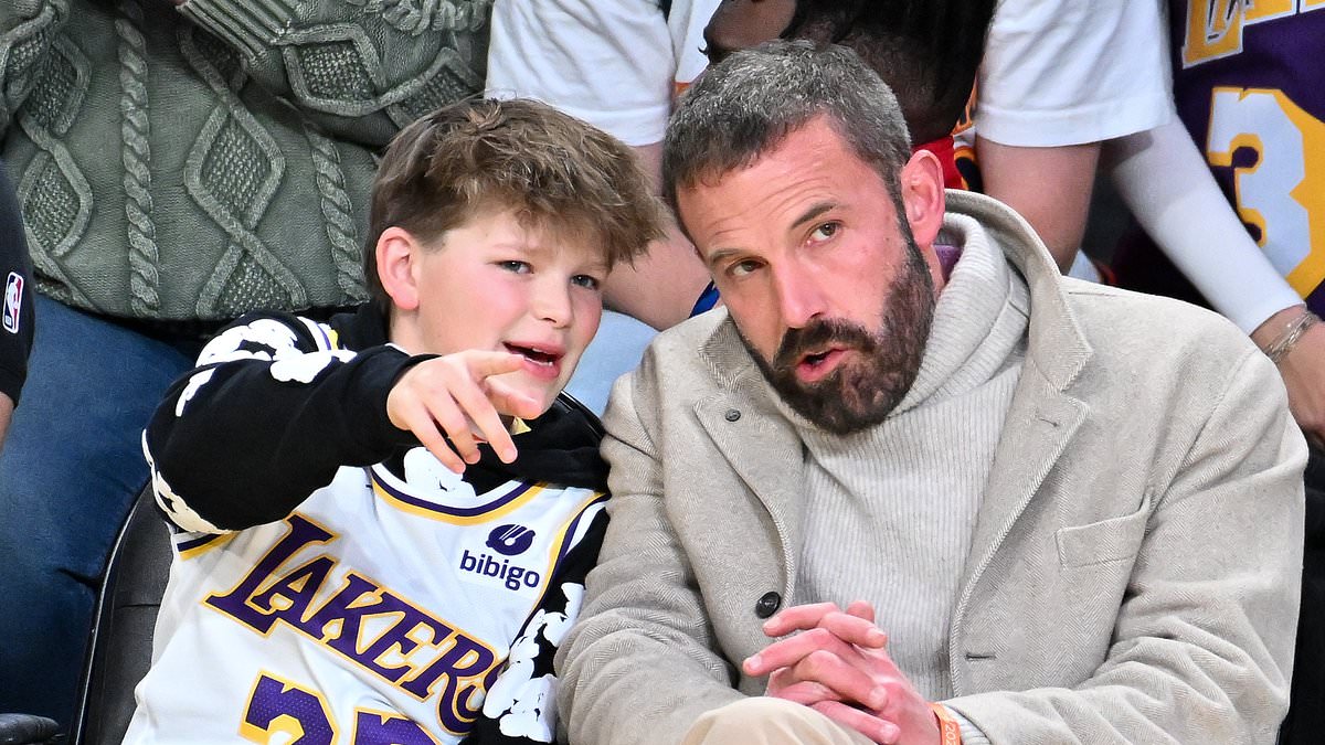 alert-–-ben-affleck-has-sweet-bonding-moment-with-son-samuel-over-courtside-seats-at-lakers-golden-state-warriors-game