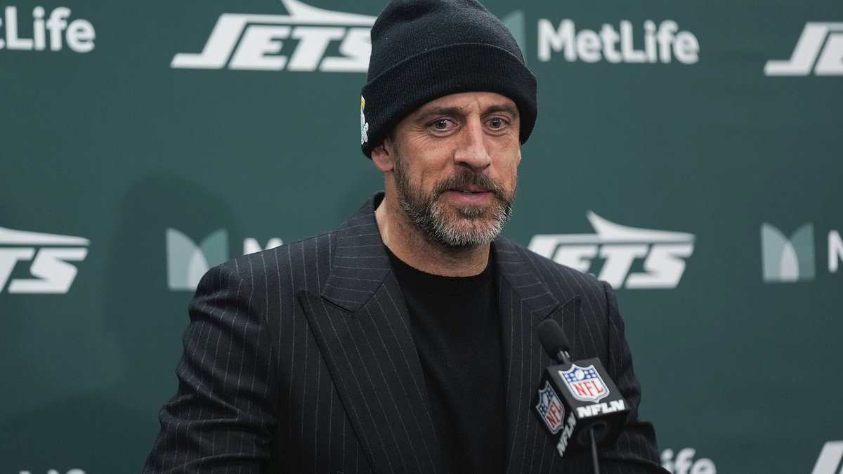 alert-–-major-update-on-aaron-rodgers’-jets-future-revealed-with-quarterback-in-limbo-after-nightmare-season