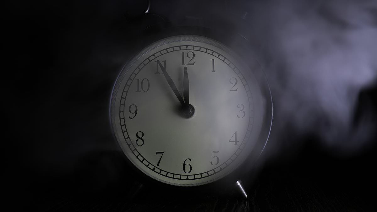 alert-–-ai-powered-‘death-clock’-predicts-how-and-when-you’ll-die,-down-to-the-second…-so-how-long-do-you-have-left?