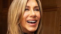 alert-–-jennifer-aniston-–-who-does-salmon-sperm-facials-–-looks-impossibly-young-in-new-images-as-she-turns-56