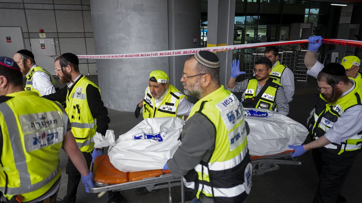 alert-–-israel-‘terror-attack’:-at-least-one-dead-as-knifeman-launches-stabbing-rampage