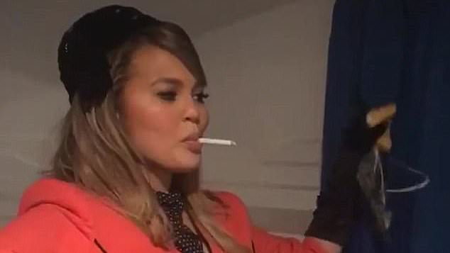 alert-–-chrissy-teigen’s-secret-cigarette-addiction-revealed