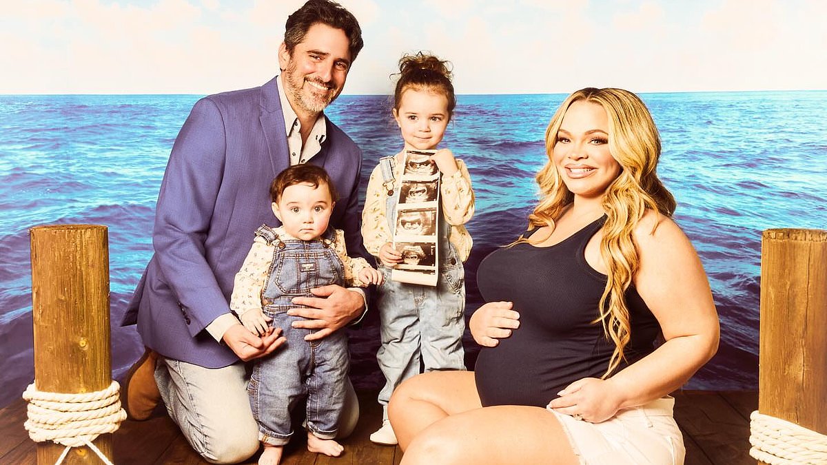 alert-–-trisha-paytas-is-pregnant-with-third-child-with-husband-moses-hacmon