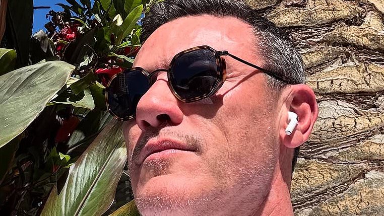 alert-–-hollywood-star-luke-evans-soaks-up-the-sun-in-melbourne-–-after-production-on-his-new-movie-was-halted-in-the-gold-coast-due-to-tropical-cyclone-alfred