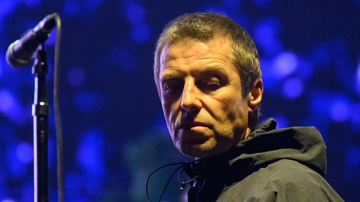 alert-–-liam-gallagher-hits-back-at-mother-of-his-love-child-after-she-‘tried-to-cash-in-on-his-oasis-reunion-tour-by-launching-a-fresh-child-support-claim’