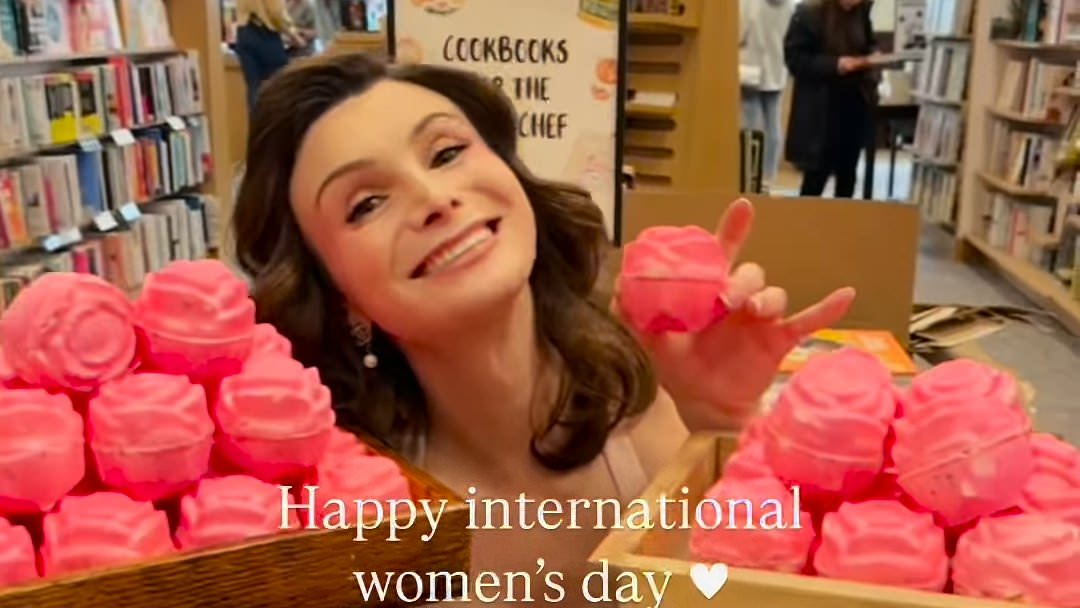 alert-–-trans-influencer-dylan-mulvaney’s-international-women’s-day-post-sparks-heated-backlash