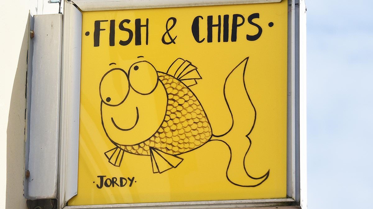 alert-–-fed-up-locals-lead-revolt-against-plans-to-open-an-eighth-fish-and-chip-shop-in-posh-seaside-town