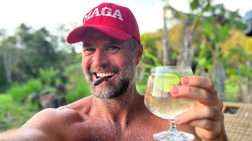 alert-–-cancelled-aussie-celebrity-chef-pete-evans-meets-with-donald-trump-and-elon-musk-at-mar-a-lago-as-he-joins-us-government-program