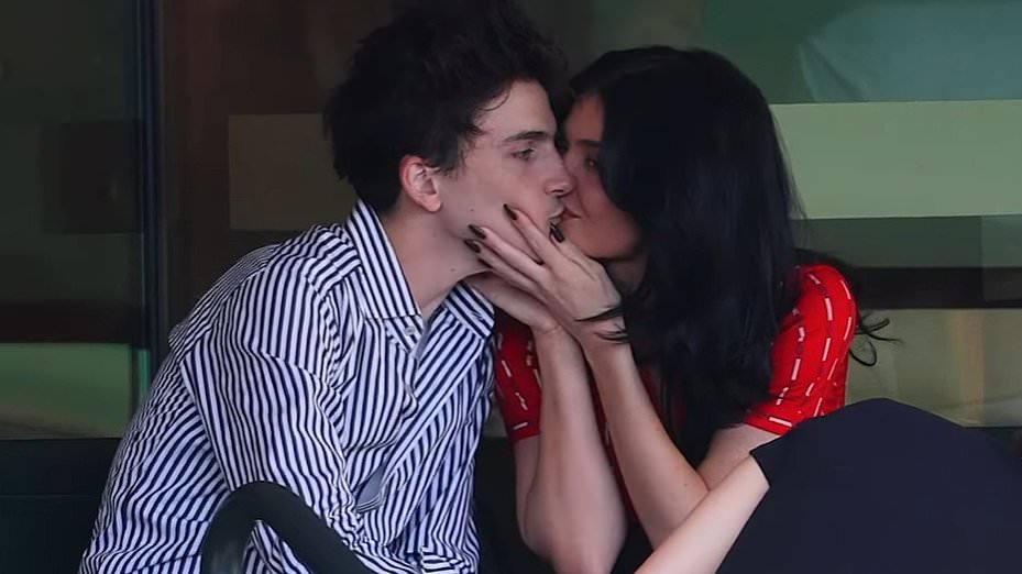 alert-–-insiders-reveal-savage-reason-timothee-chalamet’s-close-friends-don’t-like-kylie-jenner…-and-his-extreme-act-of-retaliation