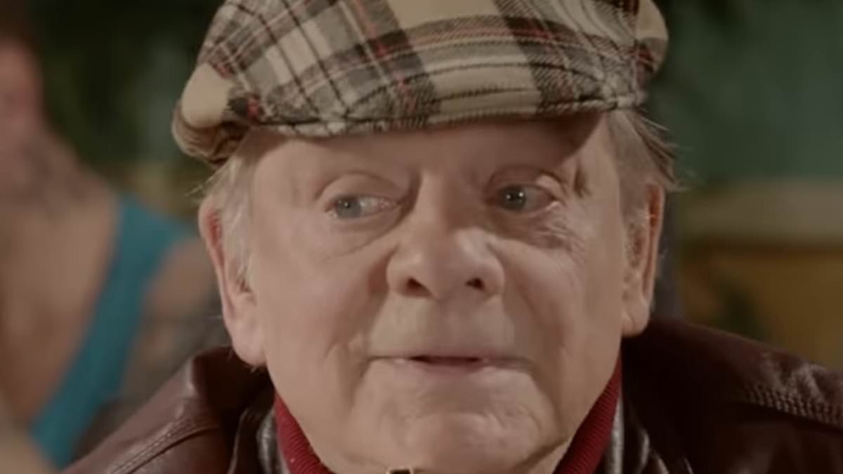 alert-–-only-fools-and-horses-icon-david-jason-lands-a-new-job-away-from-tv-after-60-years-on-screen