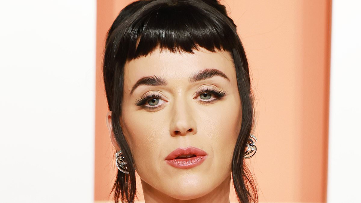 alert-–-katy-perry-shocks-fans-as-she-responds-to-wild-viral-rumor-she-could-be-jonbenet-ramsey