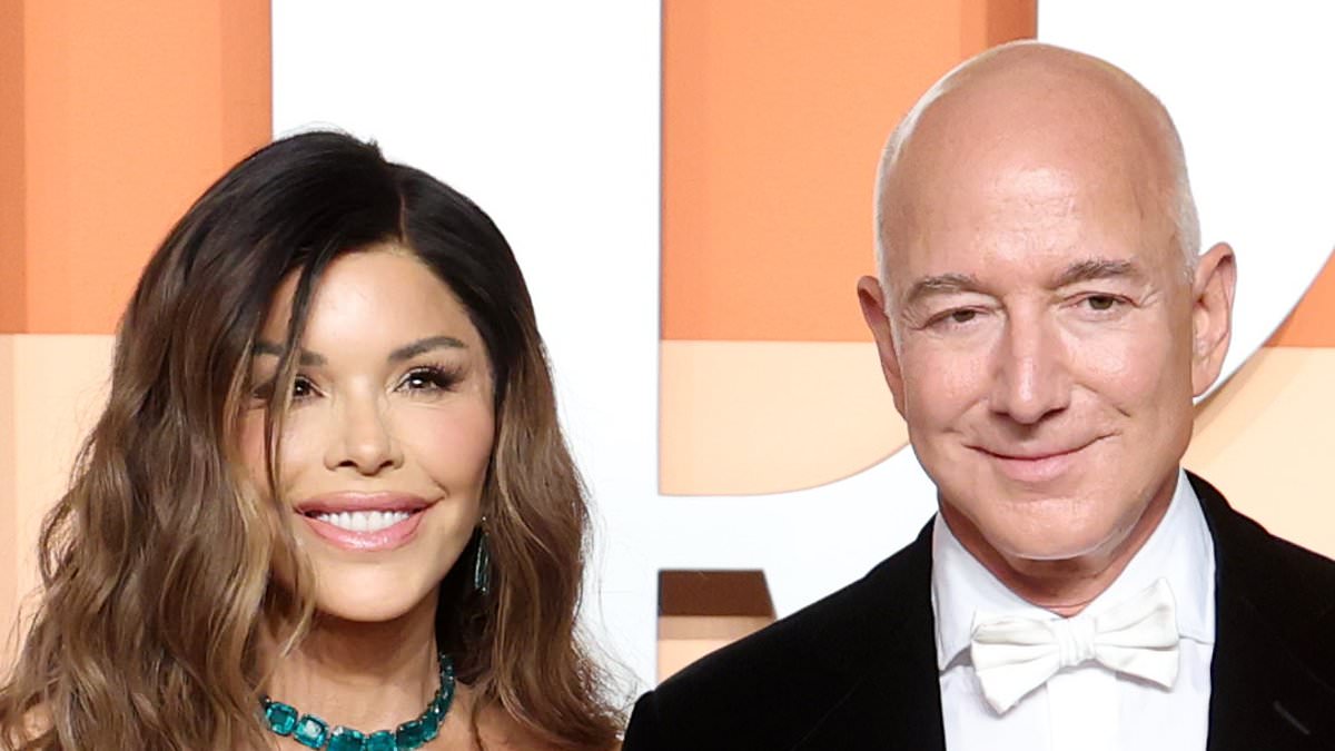 alert-–-lauren-sanchez-and-jeff-bezos-finally-send-out-wedding-invites-as-location-is-revealed-at-last