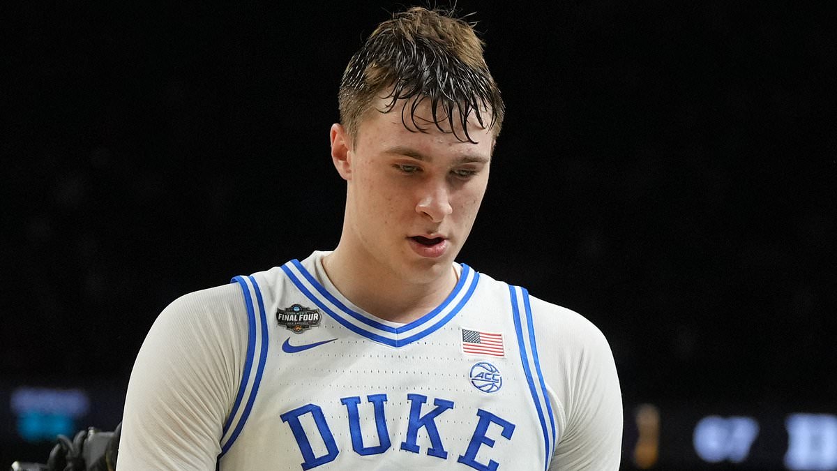 alert-–-nba-bound-cooper-flagg-appeared-to-suffer-disgusting-accident-as-duke-crashed-out-of-march-madness