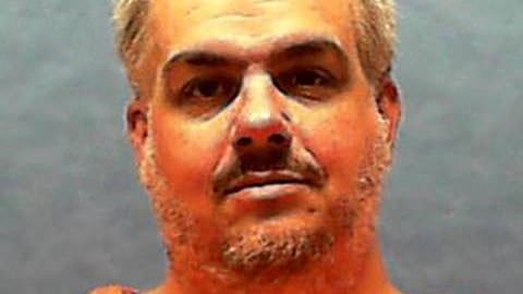 alert-–-revealed:-weirdest-death-row-meals-for-predators-including-three-entire-buckets-of-kfc-and-a-single,-pitted-olive