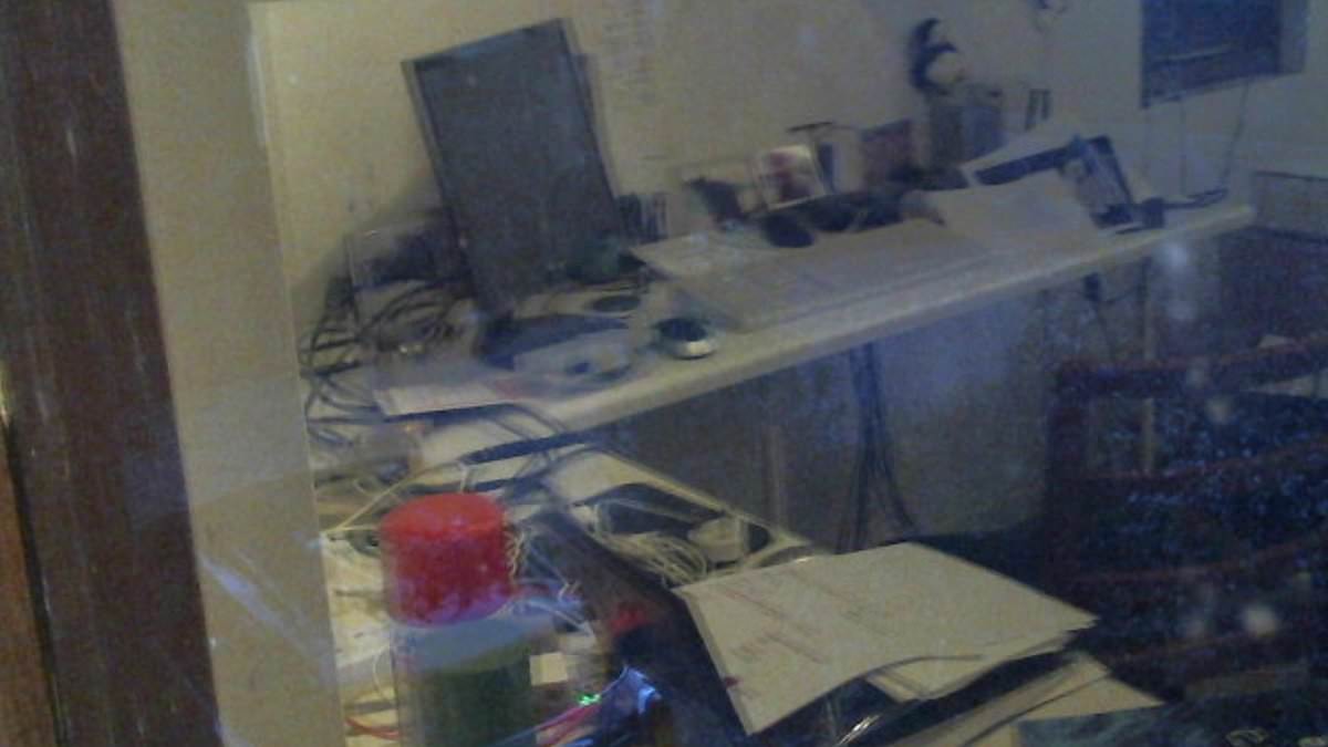 alert-–-urgent-warning-to-those-with-home-camera-systems-as-‘disturbing’-website-could-be-watching-you-sleep