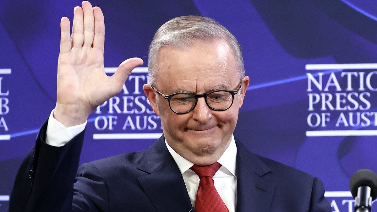 alert-–-live:-election-campaign-2025-–-anthony-albanese-makes-bombshell-admission-about-voice-failure-in-his-last-major-speech-before-australians-go-to-the-polls