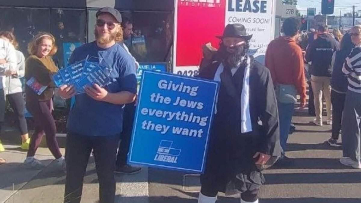 alert-–-disgusting-moment-election-campaign-turns-ugly-–-leaving-aussies-visibly-shocked