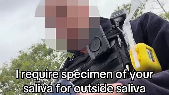 alert-–-missing-detail-during-aussie-driver’s-random-breath-test-raises-eyebrows