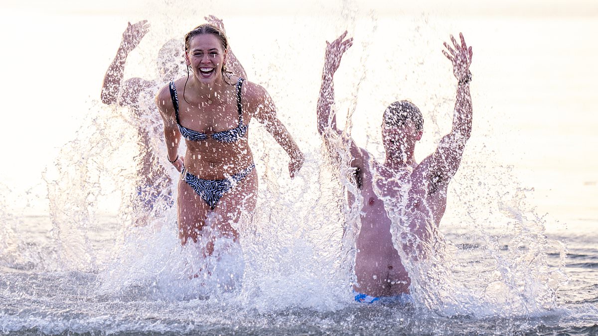 alert-–-britain-will-bask-in-hottest-day-of-the-year-today-and-warmest-may-day-ever-as-temperatures-soar-towards-30c-–-but-enjoy-it-while-you-can