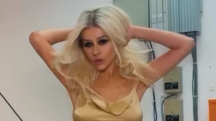 alert-–-christina-aguilera,-44,-shocks-fans-with-her-drastic-new-appearance-as-speculation-mounts-that-she-has-undergone-extensive-facial-surgery