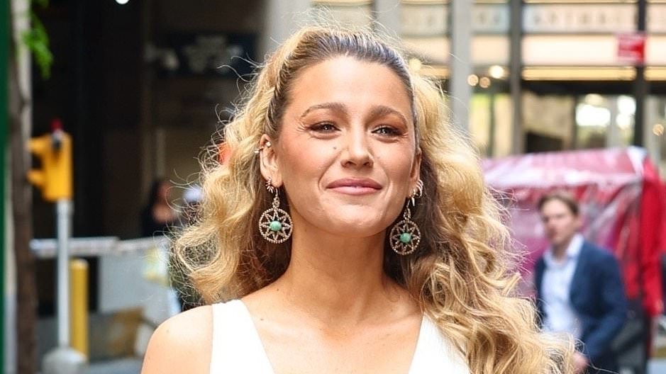 alert-–-fans-spot-baffling-detail-as-blake-lively-breaks-silence-over-‘intense’-year-in-tv-comeback