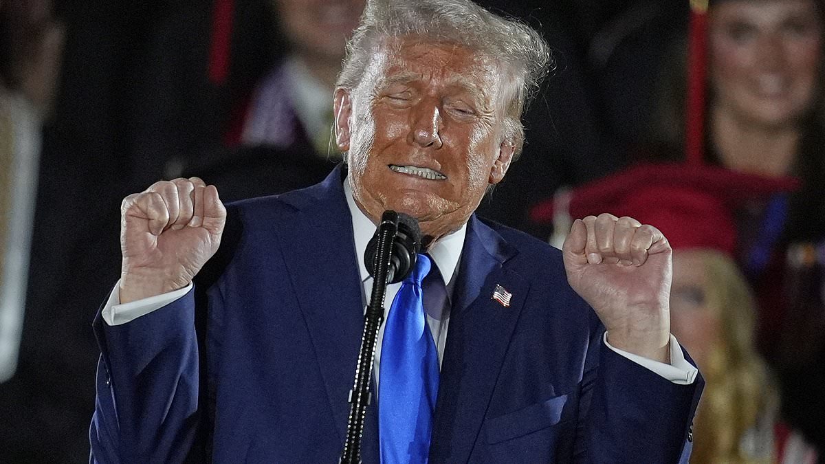 alert-–-trump-unveils-new-impression-that-makes-melania-‘very-upset’-during-alabama-commencement-speech